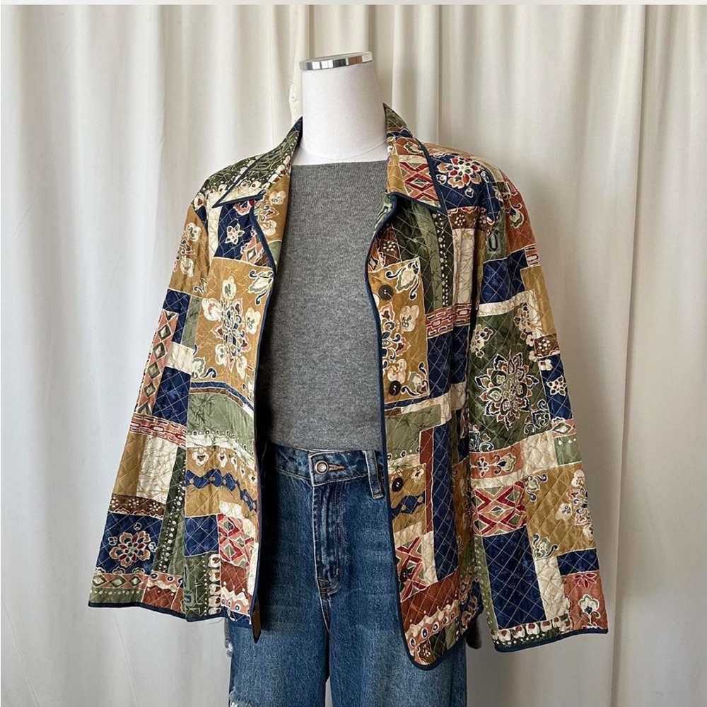 Vintage 1990s Alfred Dunner 100% SILK Patchwork quilted jacket size 16P. - Picture 3 of 8